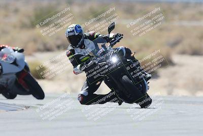 media/Oct-02-2025-Racers Edge (Thu) [[2c91cb6ab3]]/3-B Group/Session 3-Turn 16 (12pm)/